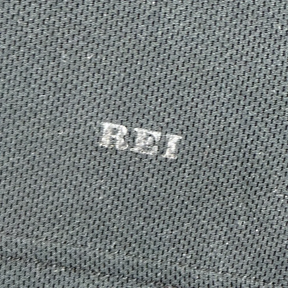 REI Recreational Equipment Long Sleeve T-Shirt Mens Black Casual UPF50+ Crewneck